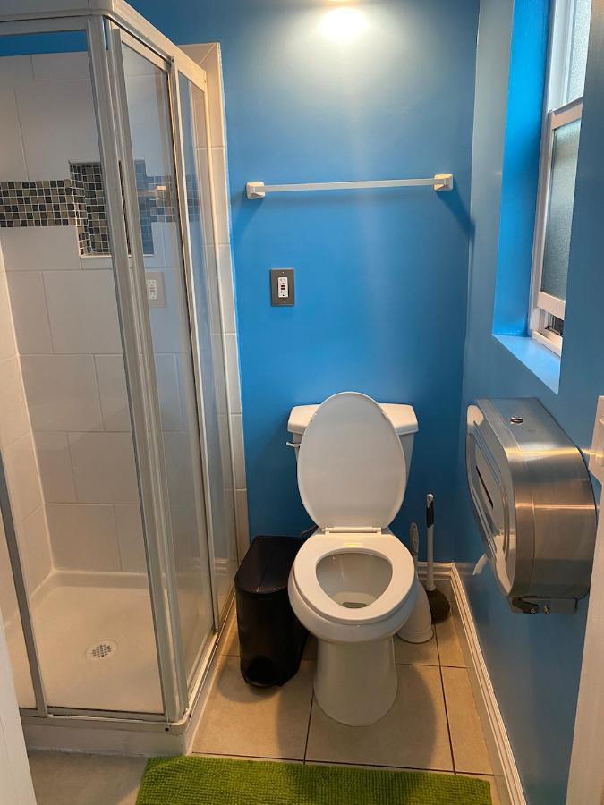 Private Large La Bedroom W Private Half-Bathroom - Ac - Wifi - Private Fridge Near Usc - Exposition Park - Usc Memorial Coliseum - Banc Of California Stadium - Downtown Los Angeles Dtla - University Of Southern California Usc! Eksteriør bilde