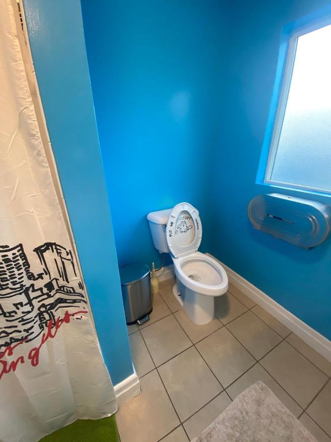Private Large La Bedroom W Private Half-Bathroom - Ac - Wifi - Private Fridge Near Usc - Exposition Park - Usc Memorial Coliseum - Banc Of California Stadium - Downtown Los Angeles Dtla - University Of Southern California Usc! Eksteriør bilde